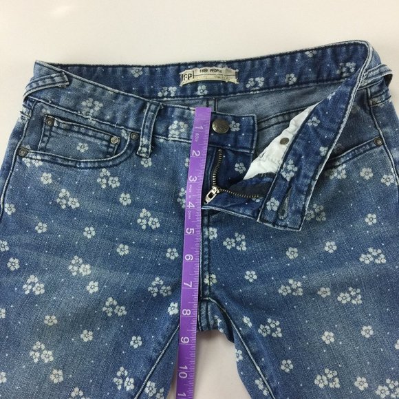 Free People Ditsy Floral Print Skinny Jeans - Picture 9 of 10